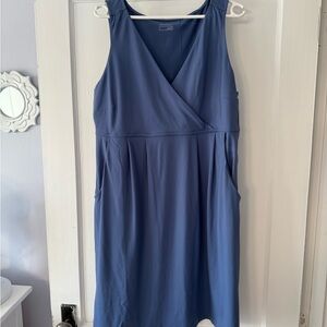 Elegant Blue Sleeveless Dress